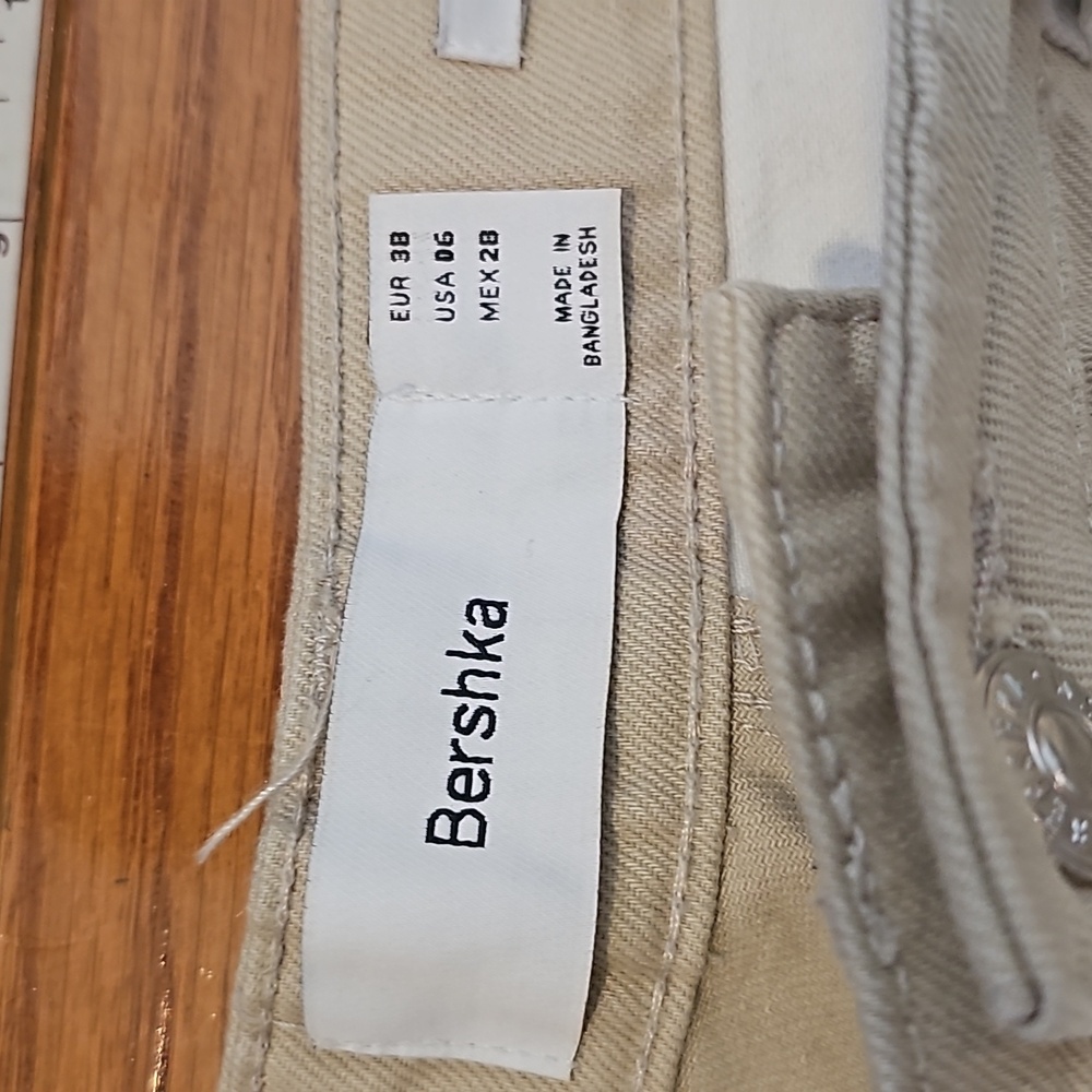 Color Block Alternating Patch Pants - image 5